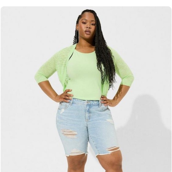 torrid Pants - New Torrid’s distressed shorts sz 16